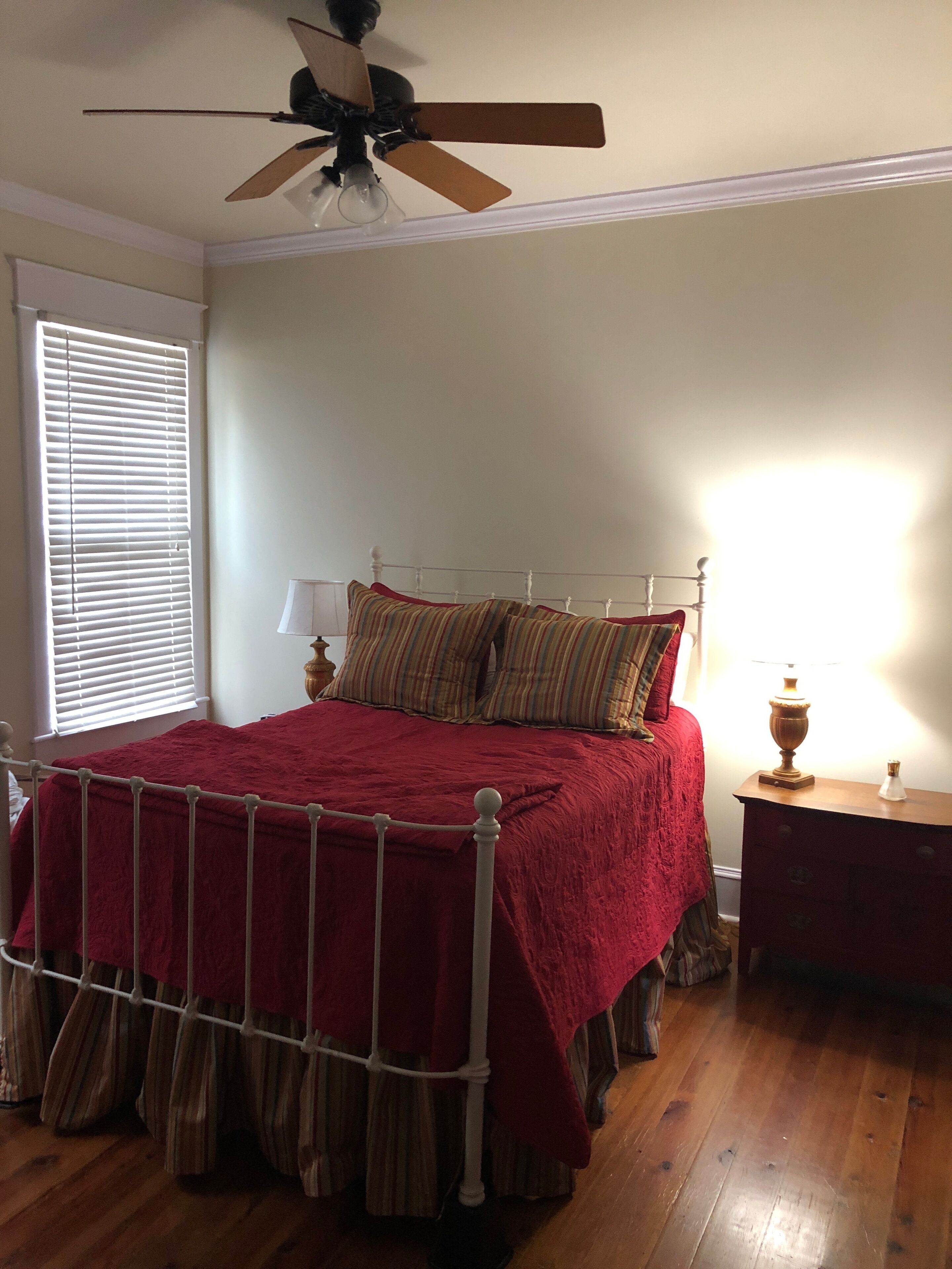Precious Victorian Duplex Located in the Heart of the Historic District in Vicksburg, United States