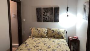 Egyptian cotton sheets, premium bedding, individually decorated