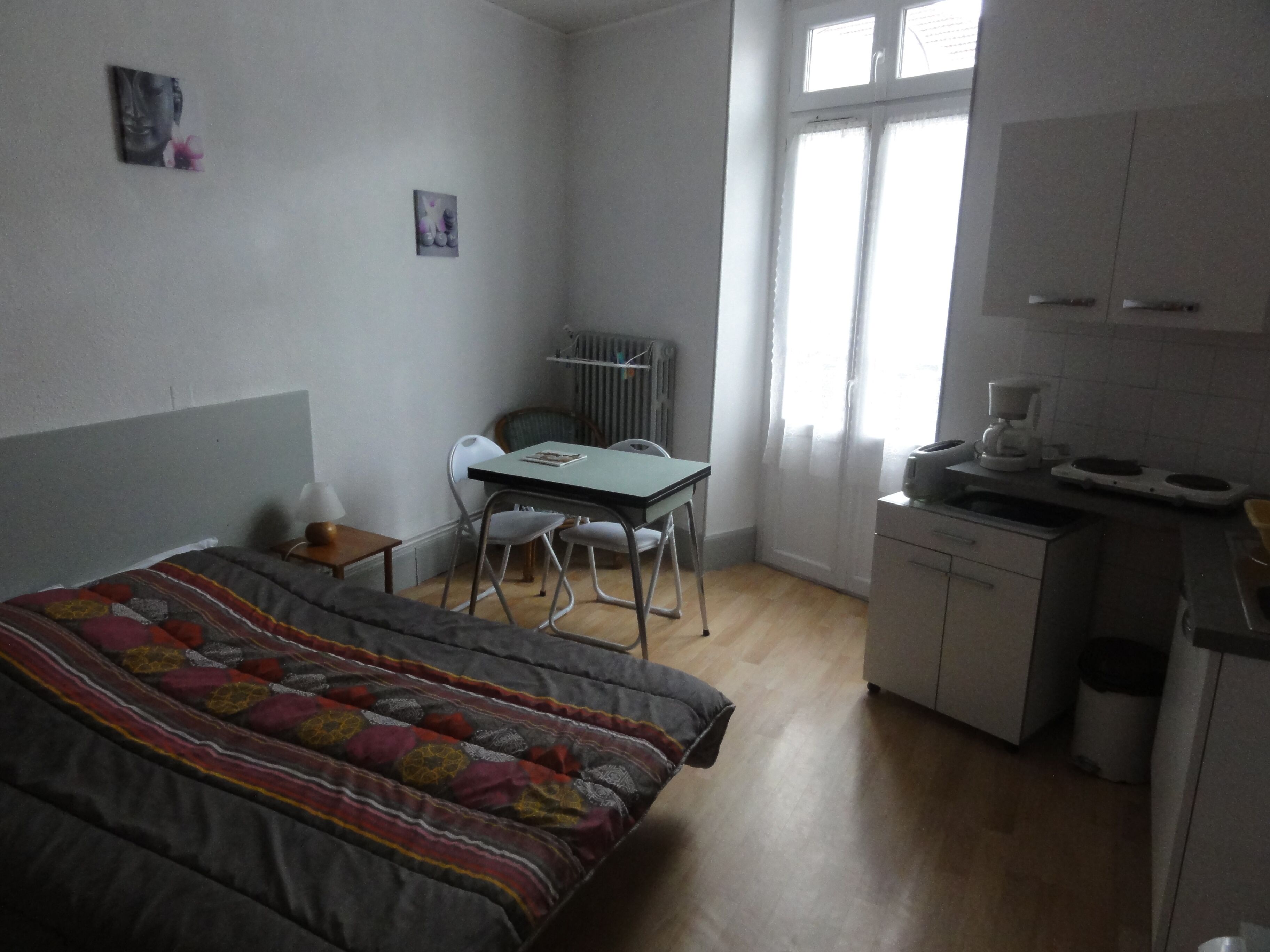 Studio of 18 m² on the 1st Floor 100 m From the Thermes de Vichy in Vichy in Vichy, France