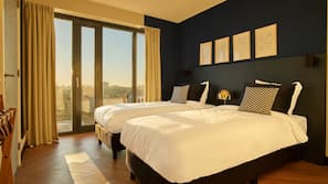 In-room safe, soundproofing, iron/ironing board, cribs/infant beds
