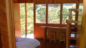1 bedroom, in-room safe, desk, free WiFi
