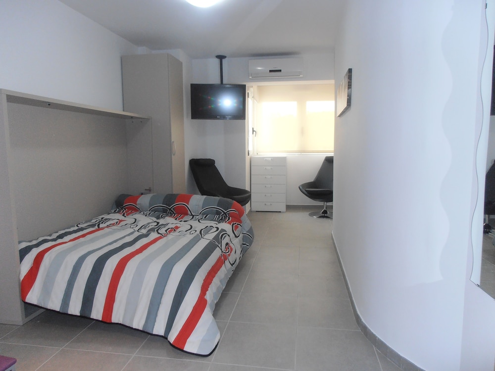 Imagen de Apartamentos Doctor Clara (4 de 5)