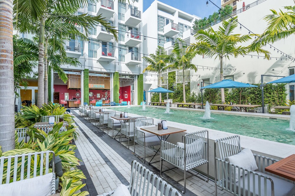 Fairwinds Customer Service >> The Fairwind Hotel In Miami Hotel Rates Reviews On Orbitz Fairwinds Customer Service >> The Fairwind Hotel In Miami Hotel Rates Reviews On Orbitz