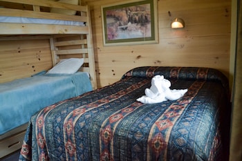 Worlds Of Fun Village Kansas City 2020 Room Prices Reviews