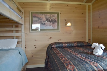 Worlds Of Fun Village Kansas City 2020 Room Prices Reviews