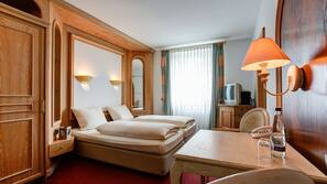 Bureau, chambres insonorisées, Wi-Fi gratuit