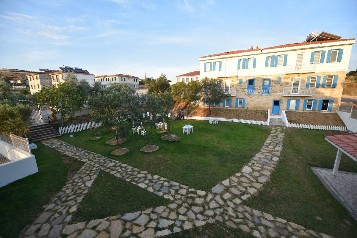 garden ada butik in bozcaada turkey