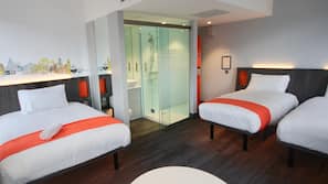 1 bedroom, desk, iron/ironing board, free WiFi