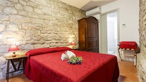 Coffre-forts dans les chambres, bureau, Wi-Fi gratuit