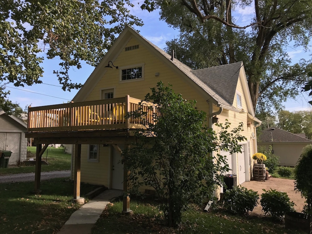 Oft's Bed and Breakfast in Omaha Best Rates & Deals on Orbitz