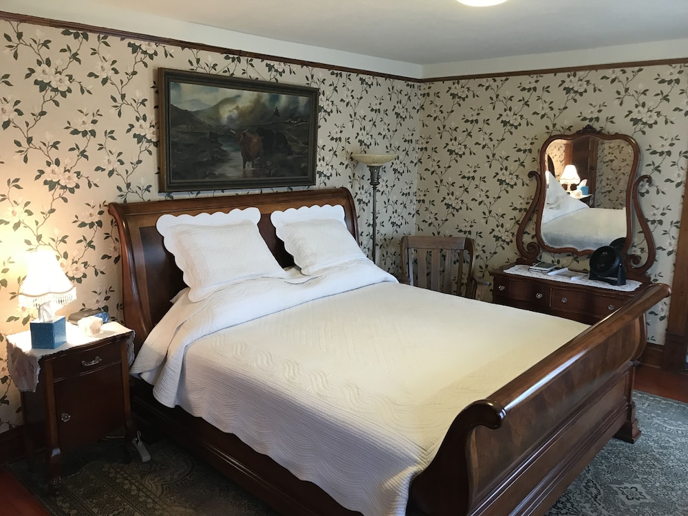 Oft's Bed and Breakfast in Omaha Best Rates & Deals on Orbitz