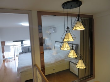 Yunzu Aparthotel (Huanlegu Branch)