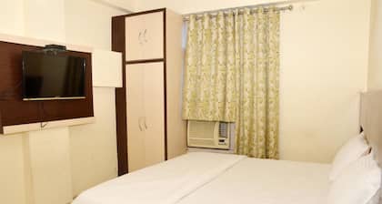 Hotel Nand Residency