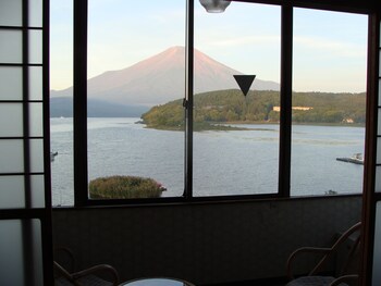 ｔａｂｉｓｔ レイクサイドイン富士波 山中湖の格安予約 料金比較 Stayway