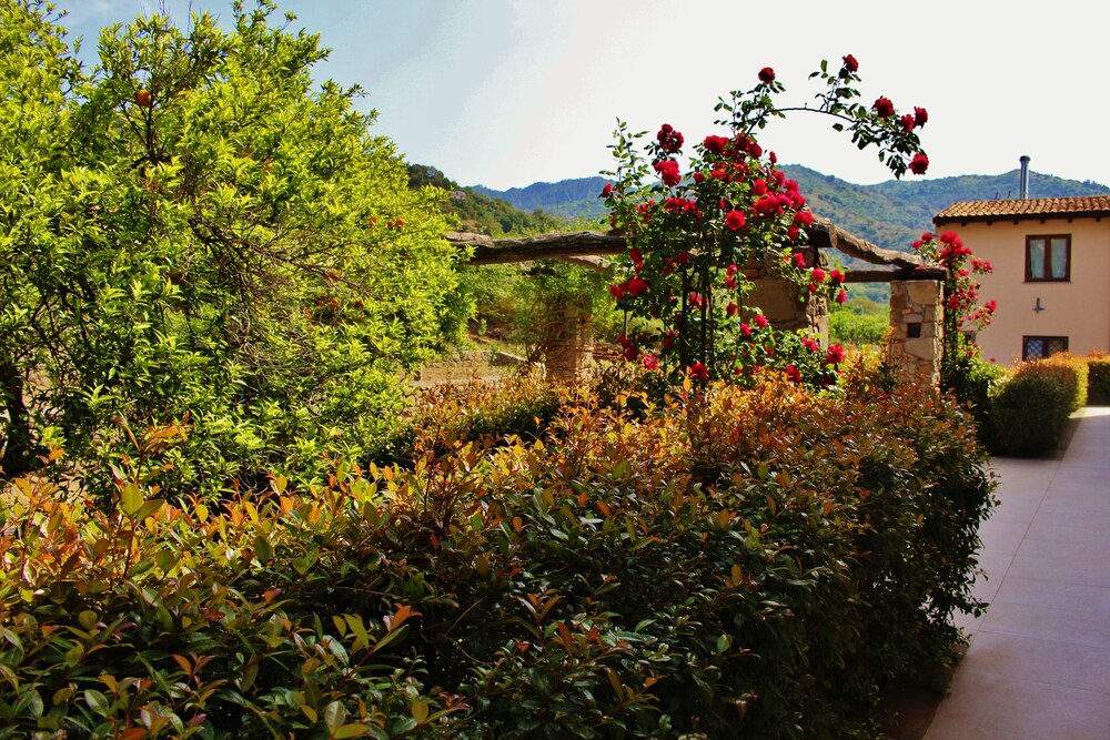 Tenuta EDONE' Agriturismo