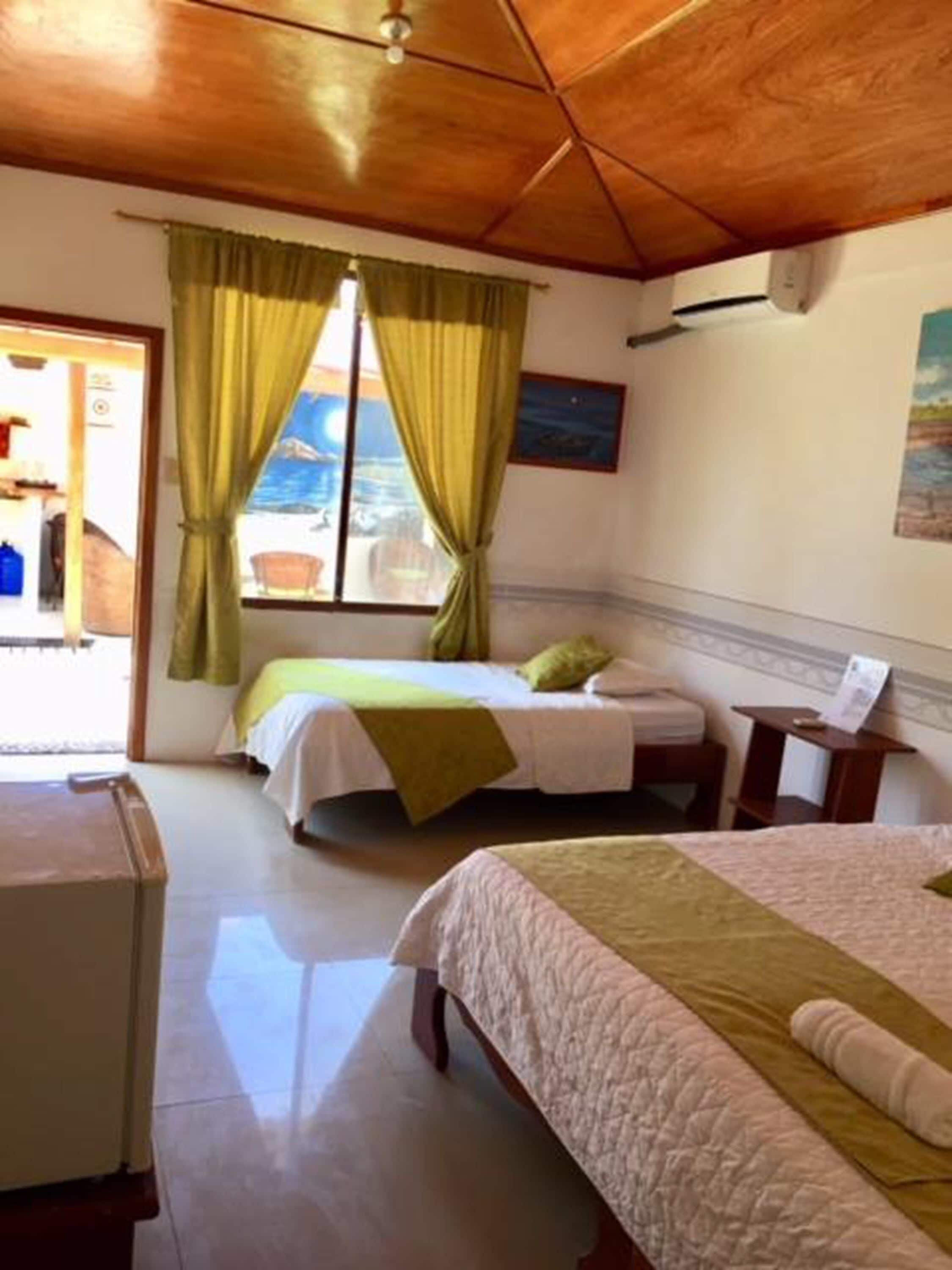 Hotel Coral Blanco in Puerto Villamil, Ecuador