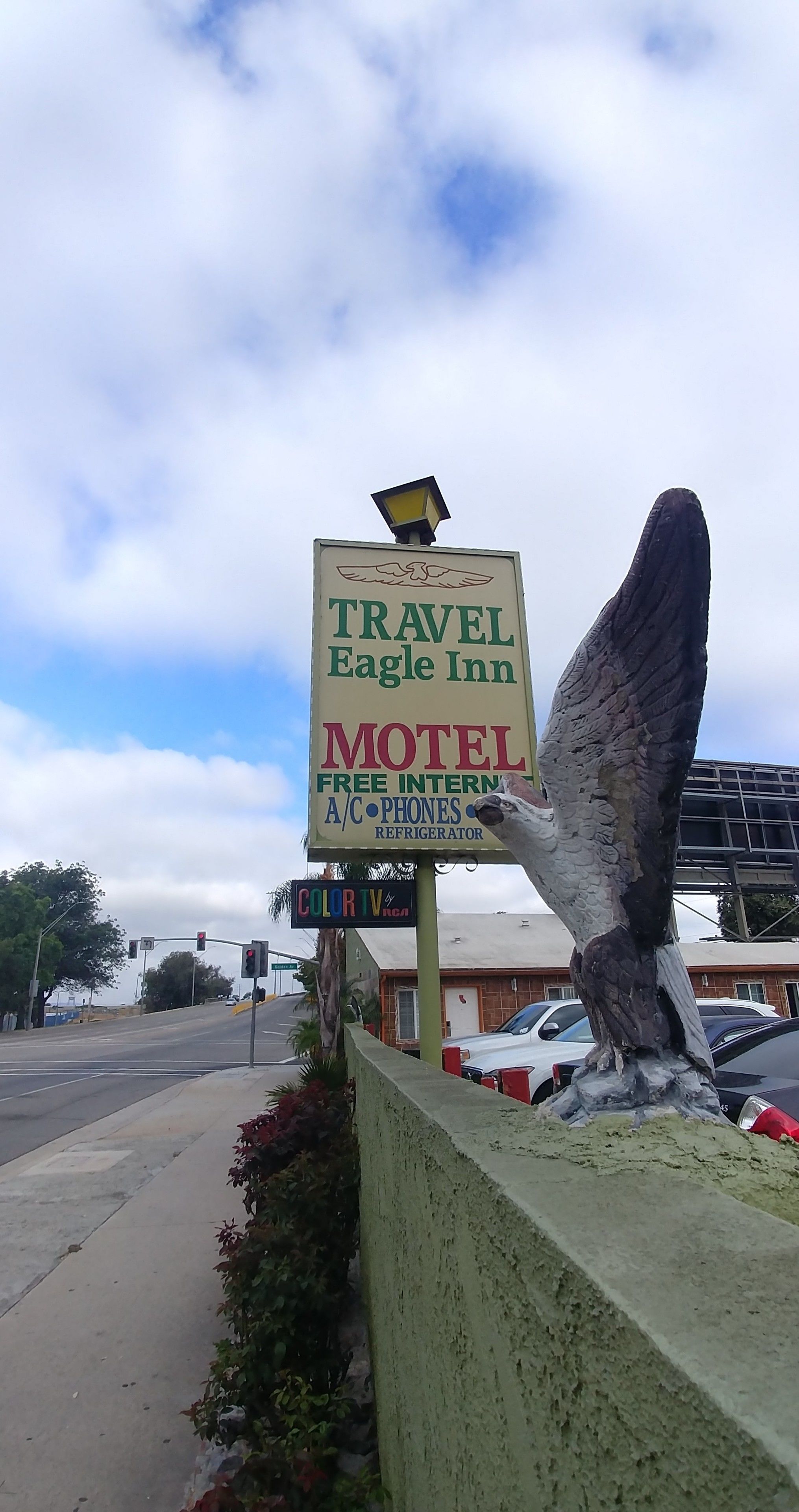 Travel Eagle Inn Motel in Long Beach, United States