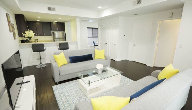 Hollywood Executive Suites In Los Angeles Ca Expedia