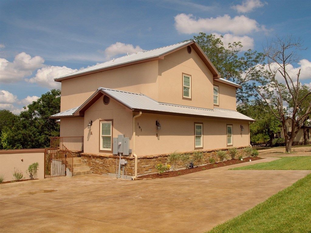 4 Bedroom Private Vacation Home In New Braunfels 161 N Liberty