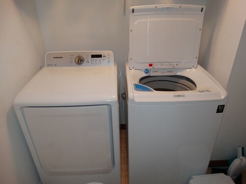 Visit I Dream Of Jeannie Lane in Cocoa Beach | Expedia