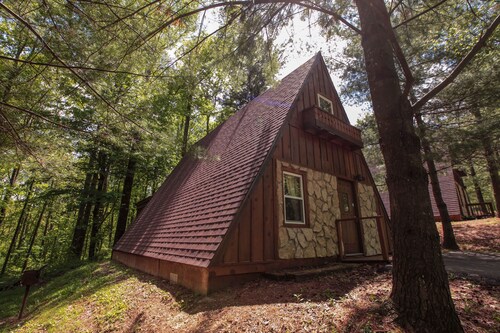 Best Cabins In Buchtel For 2020 Find Cheap 52 Cabins Rentals