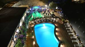Piscina all'aperto