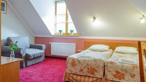 In-room safe, desk, iron/ironing board, free WiFi