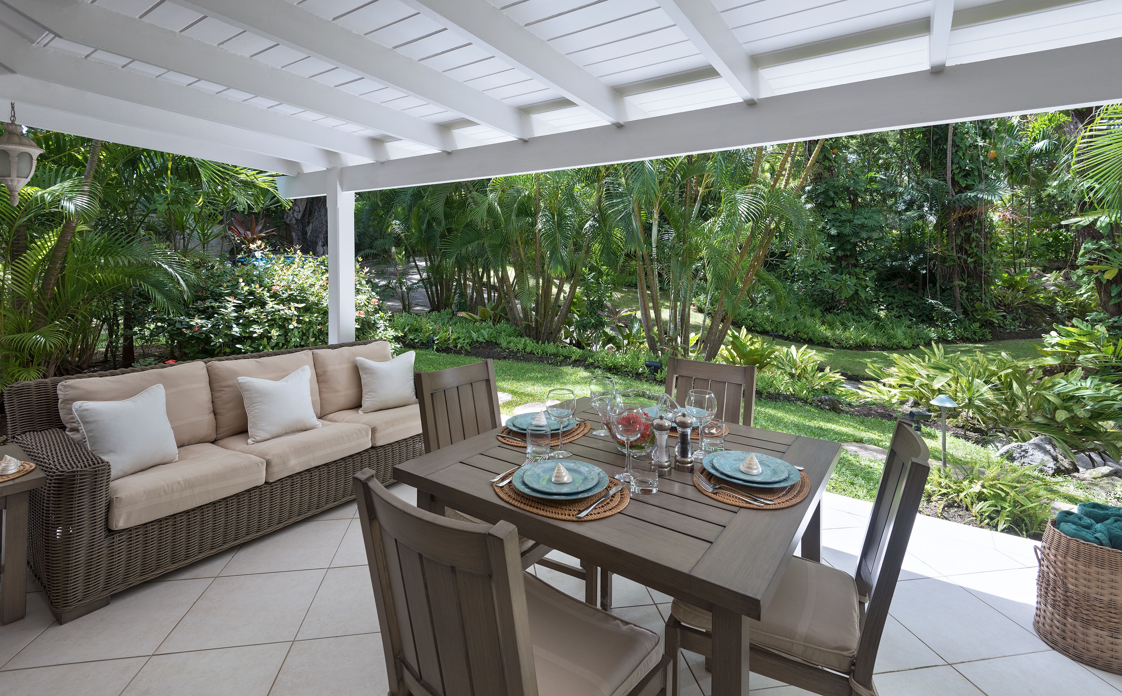 Bluff Cottage by Altman in Holetown, Barbados