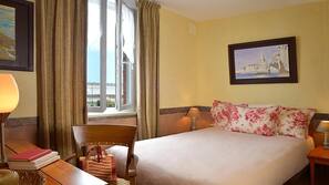 In-room safe, individually decorated, individually furnished, desk