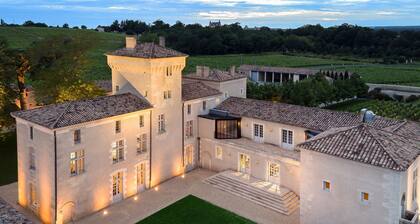 Château Lafaurie-Peyraguey Hôtel & Restaurant LALIQUE