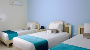 Premium bedding, in-room safe, iron/ironing board, free WiFi