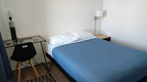 Rideaux occultants, Wi-Fi gratuit, draps fournis