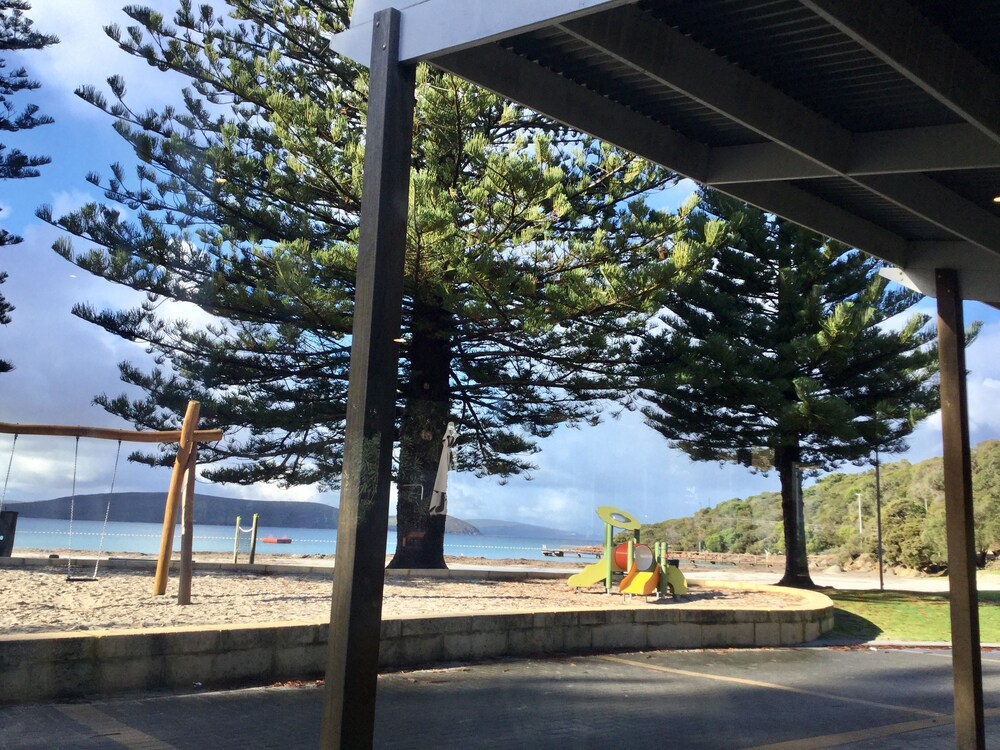 Castlereagh 7 Middleton Beach Albany