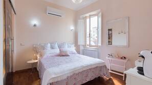 Individually decorated, individually furnished, free WiFi, linens