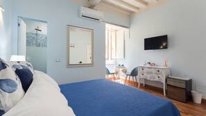 Individually decorated, individually furnished, free WiFi, linens