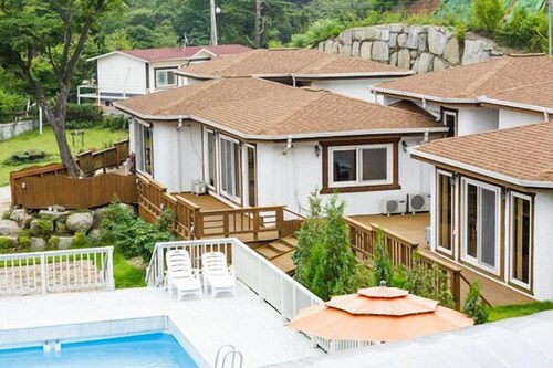 Ganghwa Herb Land Guesthouse In Ganghwa South Korea Expedia - 