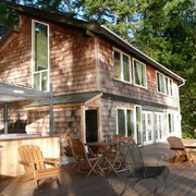 The 10 Best Hotels In Shelton For 2018 Expedia Pirates Cove Beach House
