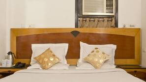 Individually decorated, free WiFi, linens