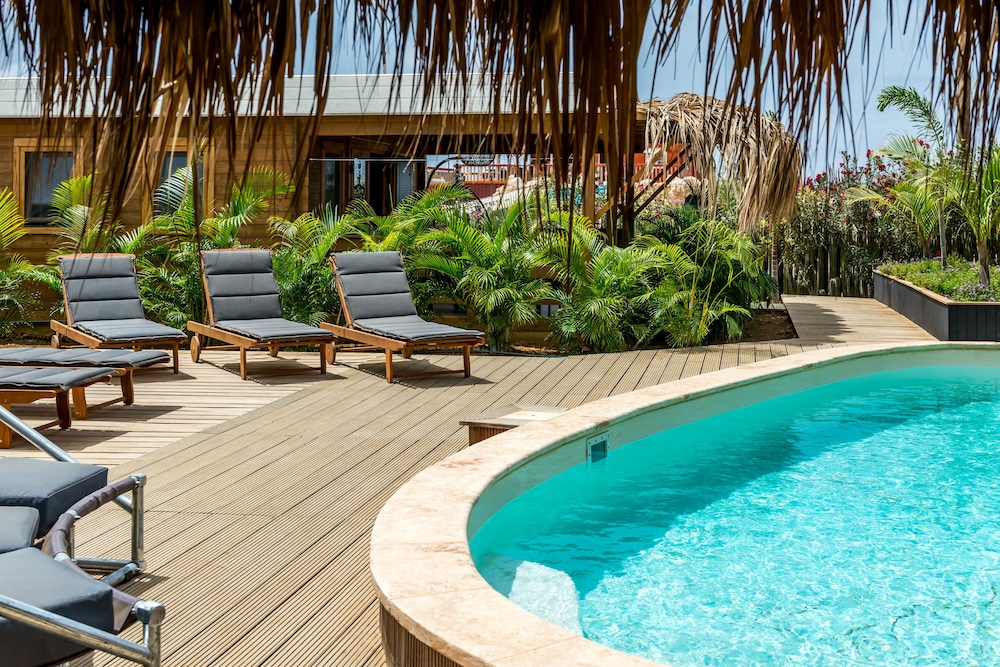 bonaire hotel deals
