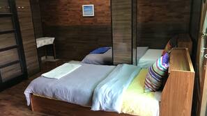 6 bedrooms, rollaway beds, free WiFi