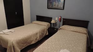Cunas o camas infantiles gratuitas, wifi gratis, ropa de cama