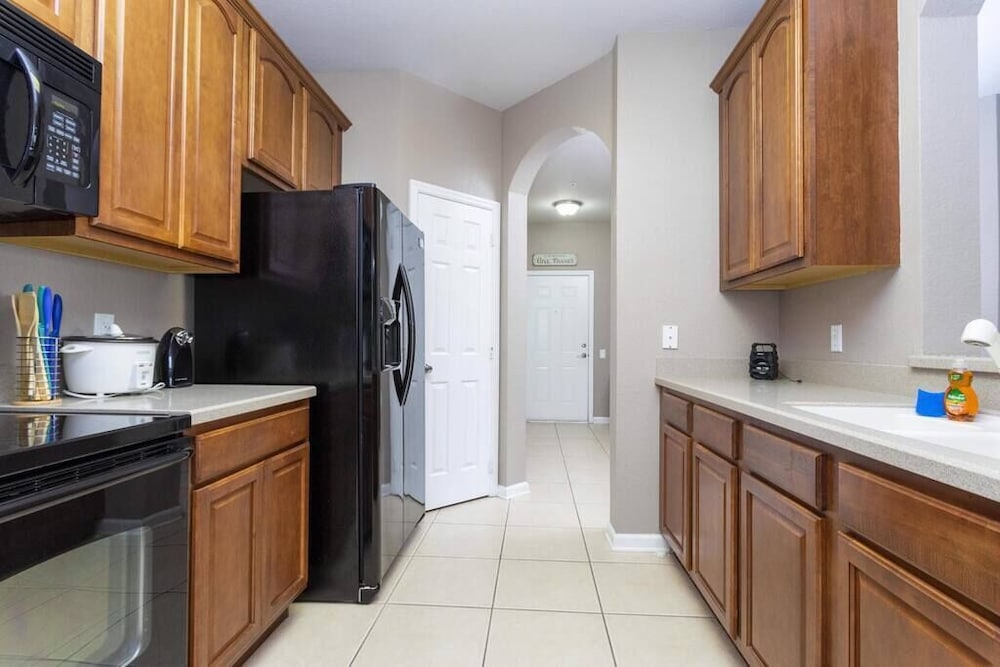 Amazing  Vista Cay 3 beds/2 bath, Close to Intl Drive , Conv. Center & Sea World