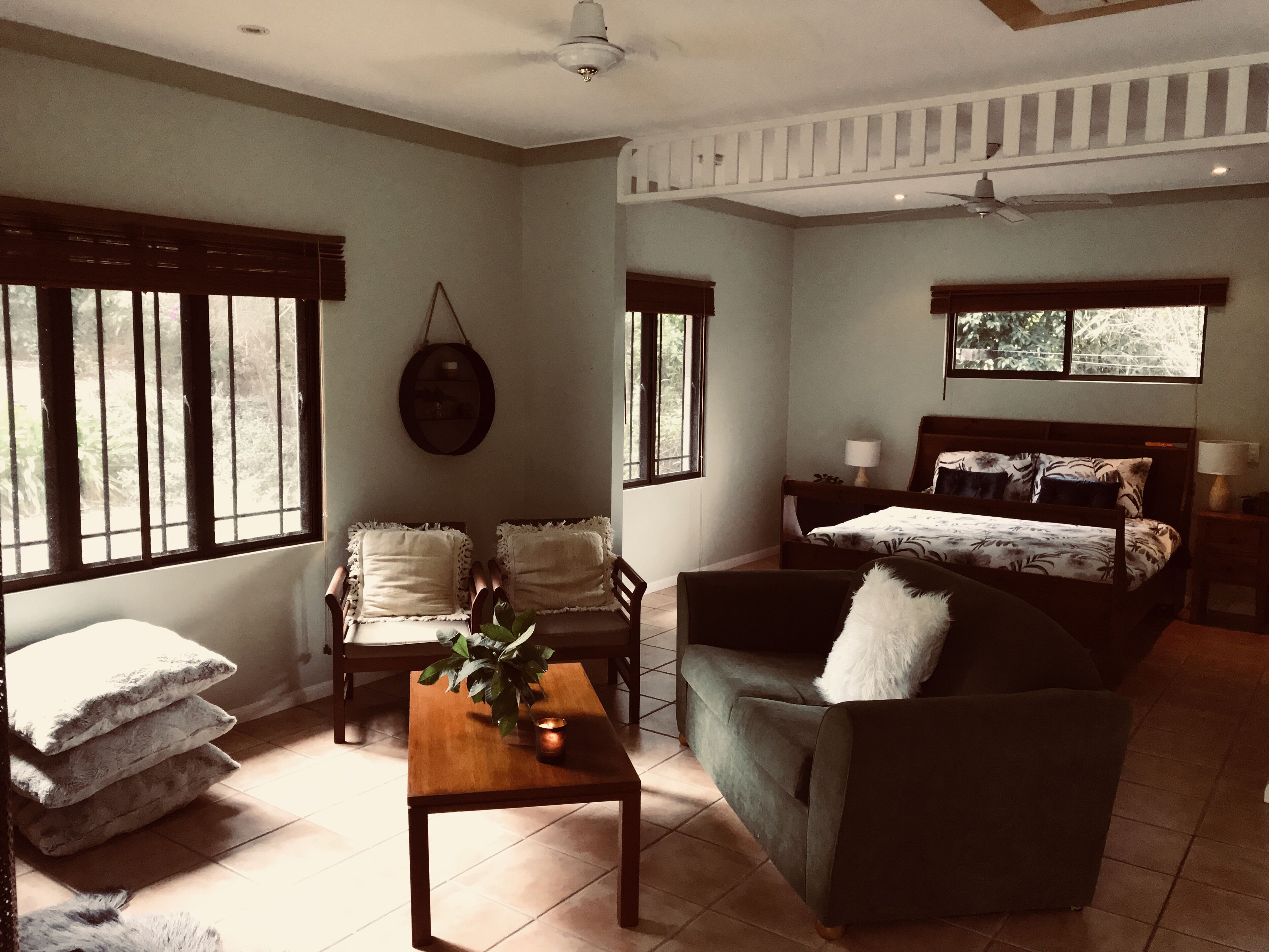 Cairns Tablelands - Luxury Riverside House