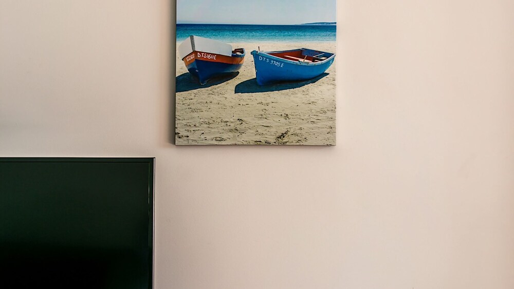A Perfect Stay # 7 James Cook Apartments - Opposite Clarkes Beach
