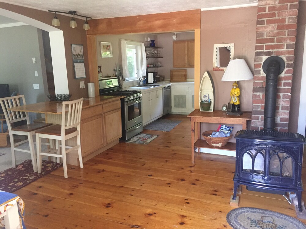 Bar Harbor Acadia Family Pet Friendly Wifi Fenced Yard Spacious