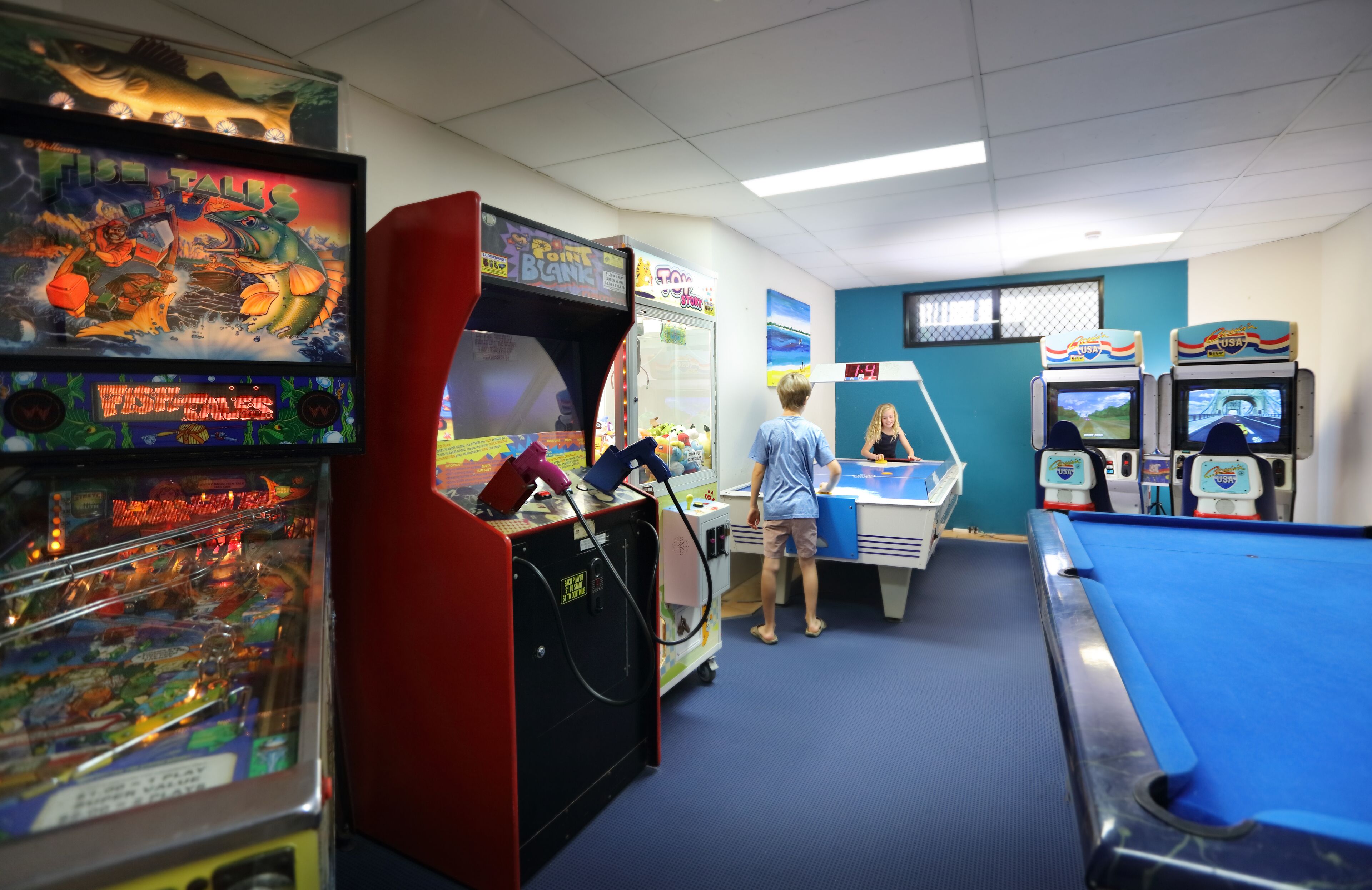 Renovated 2 Bedroom Apartment 2Blocks from Beach - Caribbean Resort Mooloolaba