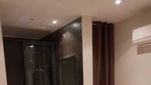 1 chambre, minibar, fer et planche à repasser, Wi-Fi gratuit