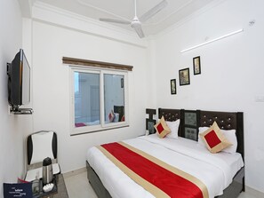 Double or Twin Room | Free WiFi