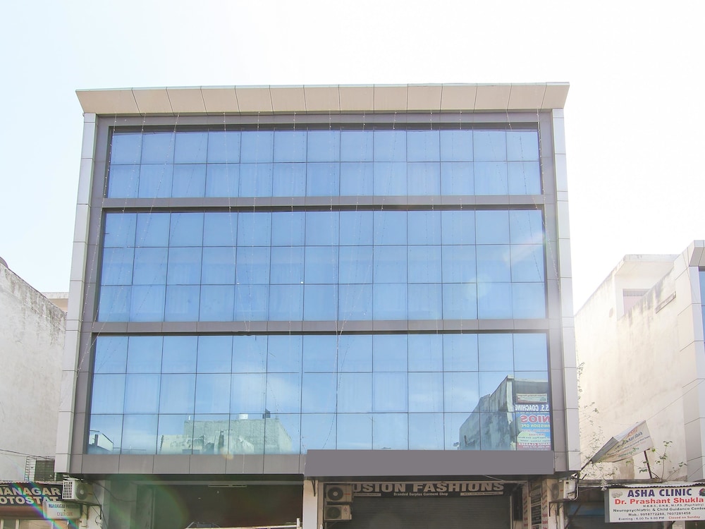 OYO 4530 Gazal Residency in Lucknow, India