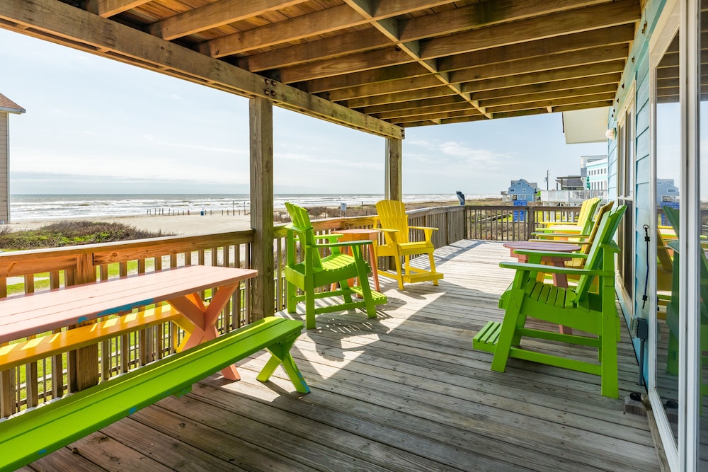 Dog Friendly Waterfront Home W A Shared Pool Wet Bar Game